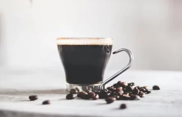 Fungo encontrado pela Anvisa em ‘café fake’ está associado ao aumento do risco de tumores