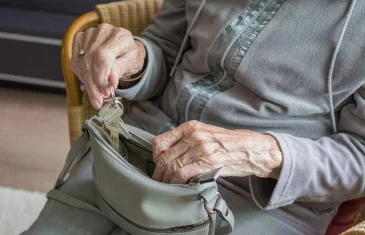 Plenário da Câmara pode votar hoje projeto que aumenta penas para abandono de idoso