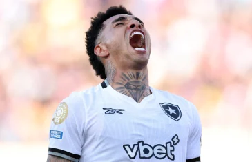 Botafogo faz jogo histórico e derrota gigante PSG no Mundial de Clubes; leia análise