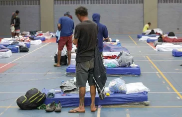 Abrigo contra o frio acolhe mais de 3,3 mil pessoas em um mês