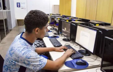 Projeto incentiva qualificação de adolescentes em situação de vulnerabilidade