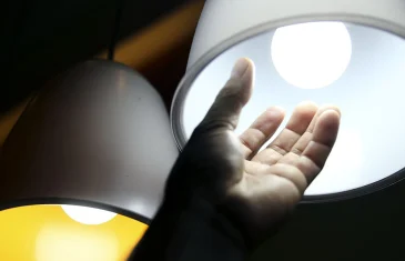 No Distrito Federal, mais de 120 mil famílias poderão ter redução na conta de energia