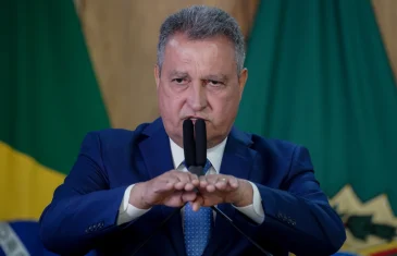 Rui Costa defende ‘fazer DR com partidos’ diante de crise de governo com Congresso