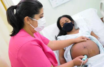 Ginecologista destaca cuidados para uma gravidez tranquila após os 40 anos
