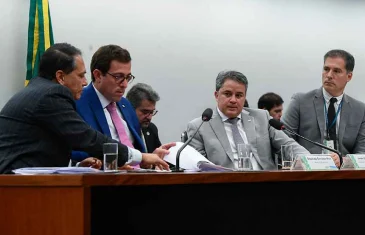 Comissão Mista de Orçamento aprova relatório preliminar da LDO de 2026