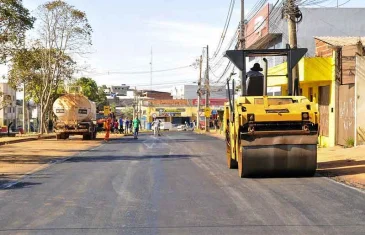 Asfalto novo transforma a Avenida Brasília em Arniqueira