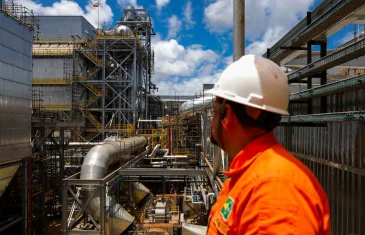 Petrobras anuncia redução de 14% nos preços de gás natural a distribuidoras