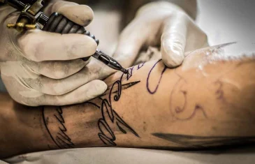 Conselho Federal de Medicina proíbe anestesia para a realização de tatuagens