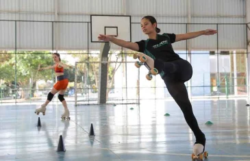 Com apoio do GDF, escola de patinação artística leva esporte à comunidade do Cruzeiro