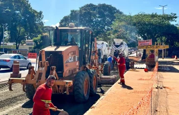 W3 Sul começa a receber obra de recuperação do pavimento