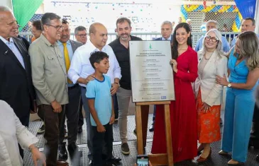GDF inaugurada primeira escola pública do Jardins Mangueiral