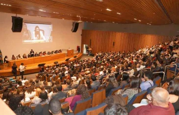 Servidores do DF são homenageados pelo combate ao feminicídio