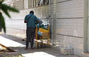 Duas regiões do DF recebem ação de acolhimento da pessoa em situação de rua nesta quarta