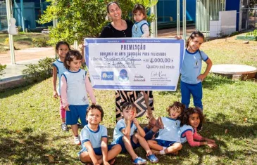 Escolas da rede pública do DF recebem prêmios do concurso Educação para Felicidade 