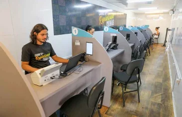 Arapoanga recebe Carreta da Regularização e começa a receber documentação