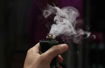 Distrito Federal tem queda no consumo de cigarro, mas lidera uso de vapes