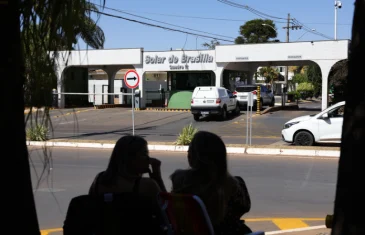 Bolsonaro segue em casa e não deve ir a julgamento no STF