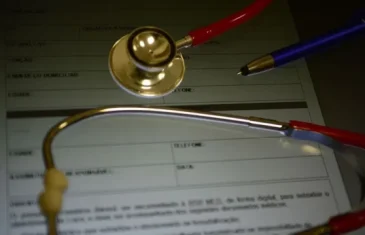 Justiça decide que plano de saúde tem de cobrir emergência nos casos de cirurgia estética