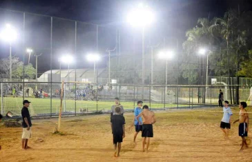 Centros esportivos são reformados no DF pelo programa #LedDáJogo