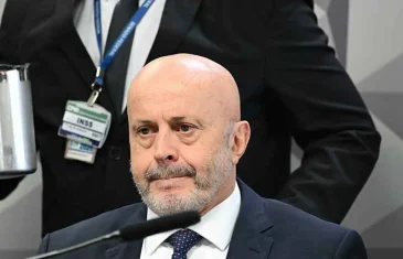 André Mendonça vota para manter prisão de suspeitos por fraude no INSS