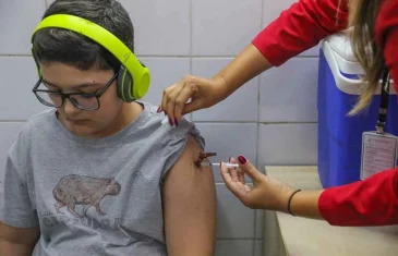 SES-DF convoca pais e jovens para vacinação contra HPV