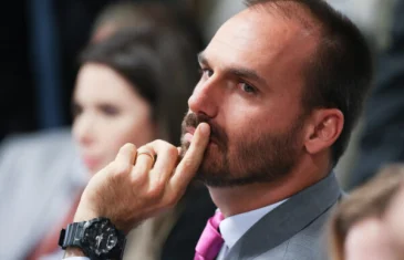 Conselho de Ética designa relator de processo contra Eduardo Bolsonaro