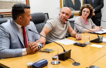 CLDF e UnB firmam acordo para integrar produção acadêmica às políticas públicas do DF