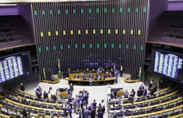 Câmara deve votar hoje isenção de Imposto de Renda para quem ganha até R$ 5 mil