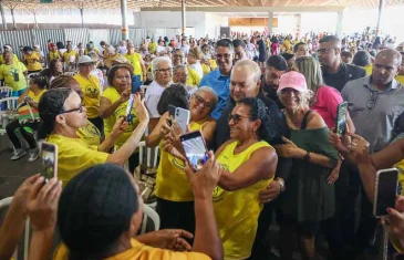 Governador Ibaneis anuncia a construção de dez centros de convivência dos idosos