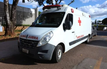 Câmara aprova projeto que regulamenta profissão de motorista de ambulância