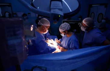 Hospital Materno de Brasília realiza mais uma cirurgia de correção de espinha bífida