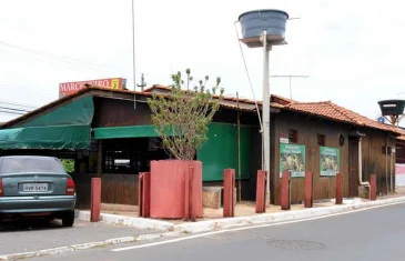 Câmara Legislativa aprova novas regras para o uso de áreas públicas por quiosques e trailers.