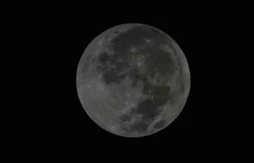 Superlua poderá ser vista em todo o Brasil nesta semana; veja quando