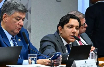 CPMI do INSS: acusado de criar sistema de fraude fica calado e tem celular aprendido