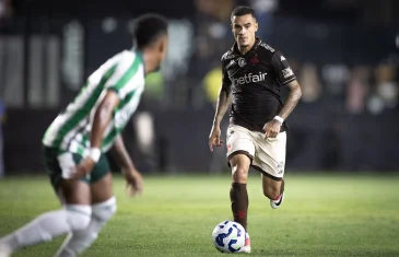 Série A de 2026: possíveis acessos de Chapecoense e Athletico podem levar liga a recorde de estádios com gramado sintético