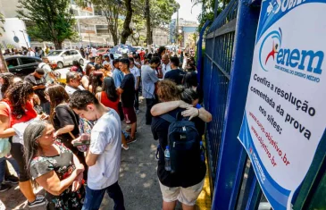 Inep divulga gabaritos e cadernos de provas do 2º dia do Enem 2025