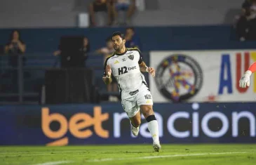 Lanús x Atlético-MG: onde assistir, horário e escalações da final da Sul-Americana