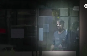 Primeiros dias de Bolsonaro na prisão têm comida de casa, pão com ovo e visitas