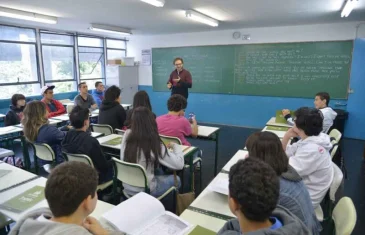 Termina em 1º de dezembro solicitação de matrículas escolares para 2026 em Goiás
