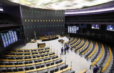 Relatório da PEC da Segurança deve ser apresentado nesta terça (2)