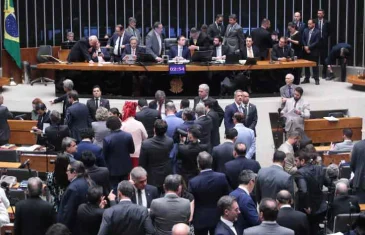 Câmara aprova regras mais rígidas para devedor contumaz