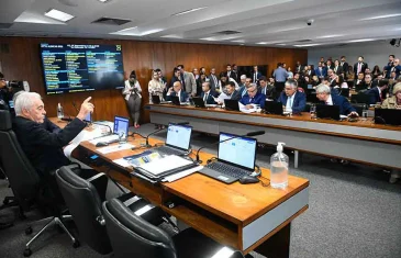 Presidente do Senado envia PL da Dosimetria para CCJ; relator é Espiridião Amim