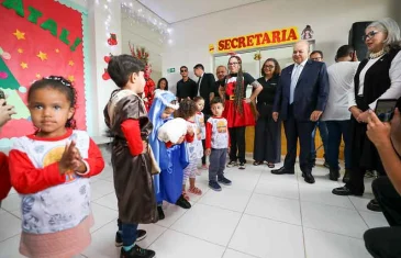 Governador Ibaneis inaugura creche no Riacho Fundo II para atender 188 crianças