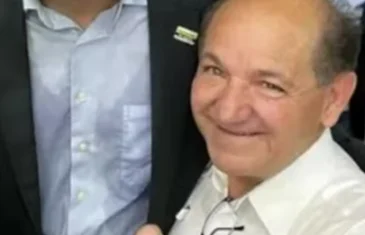 Suplente de Eduardo Bolsonaro já foi comunicado para assumir mandato definitivo; saiba quem é