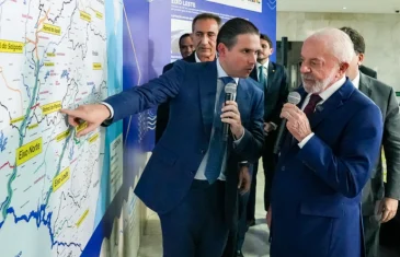 Com presença de Motta, Lula formaliza convite para indicado do União Brasil assumir Ministério do Turismo