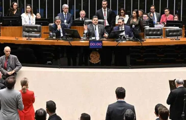 Congresso aprova Orçamento de R$ 6,5 trilhões e R$ 61 bilhões em emendas