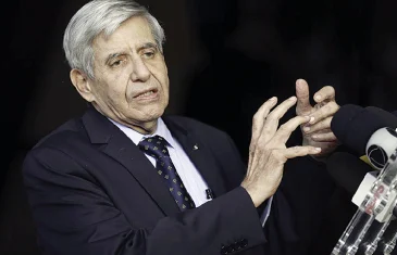 Ministro concede prisão domiciliar humanitária a Augusto Heleno