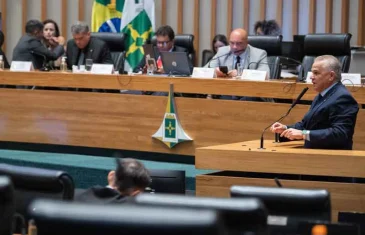 Presidente da Câmara Legislativa do DF convoca sessão extraordinária para esta terça