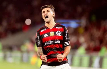Arrascaeta, do Flamengo, disputa o prêmio de Rei da América