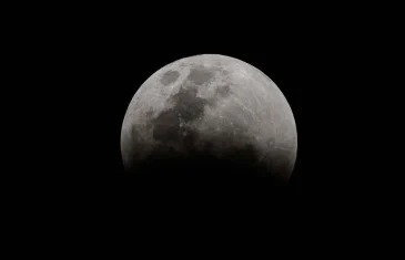 Acontece neste sábado (3) a primeira Superlua de 2026